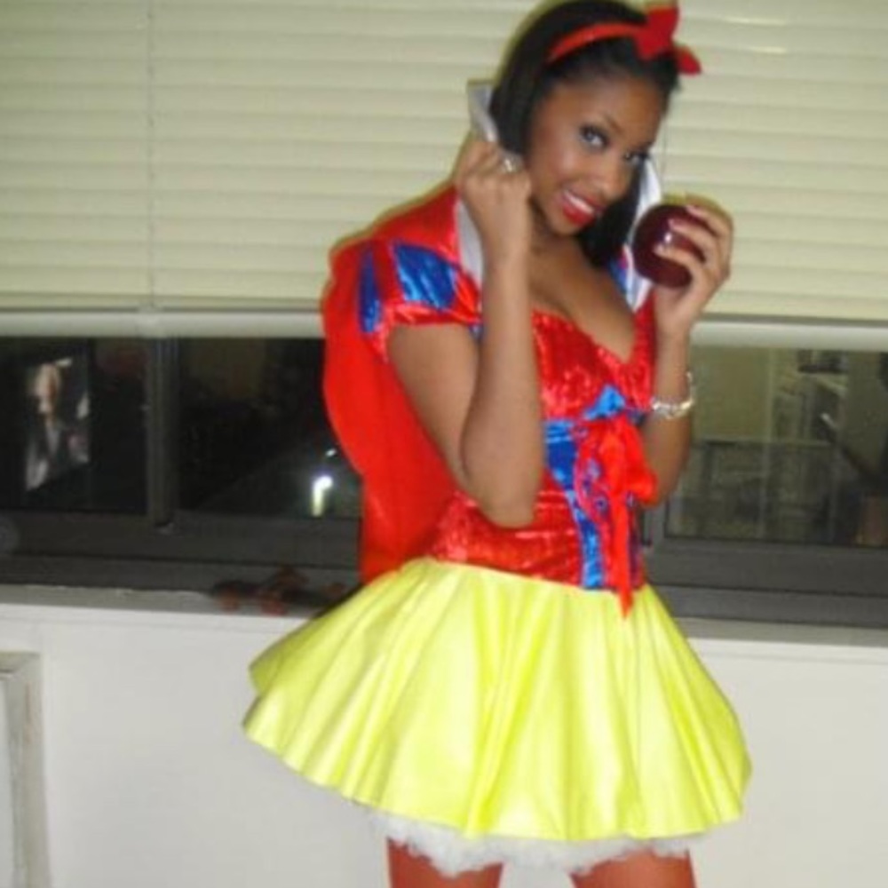 Leg avenue sexy Snow White costume